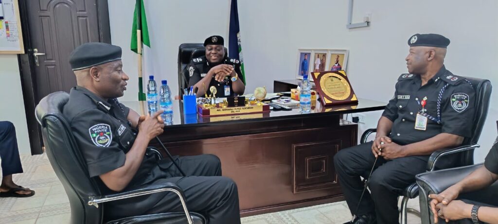 Sabon kwamishinan ‘yan sanda na Adamawa ya ziyarci AIG na Shiyya ta 3