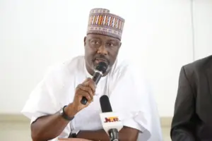 Dino Melaye ya zargi APC kan rikicin ADC da INEC