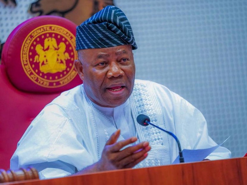 Babu shugaban kasa da ya kaddamar da ayyuka masu yawa kamar Tinubu - Akpabio