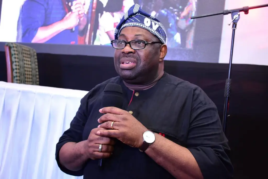 2027: Tinubu ba zai amince da shan kaye ba, amma za mu kore shi – Dele Momodu